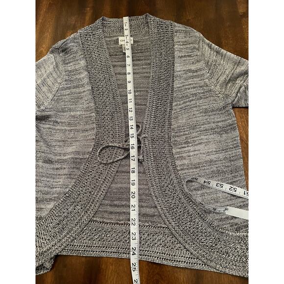 Chico’s Women’s Casual Tie Front Silver Metallic Knit Cardigan Size 2 (L) - Picture 8 of 8